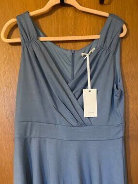 New with Tags Ladies Grace Karin Periwinkle Purple Dress